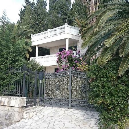 Bg Villa, Apartment L Sutomore Extérieur photo