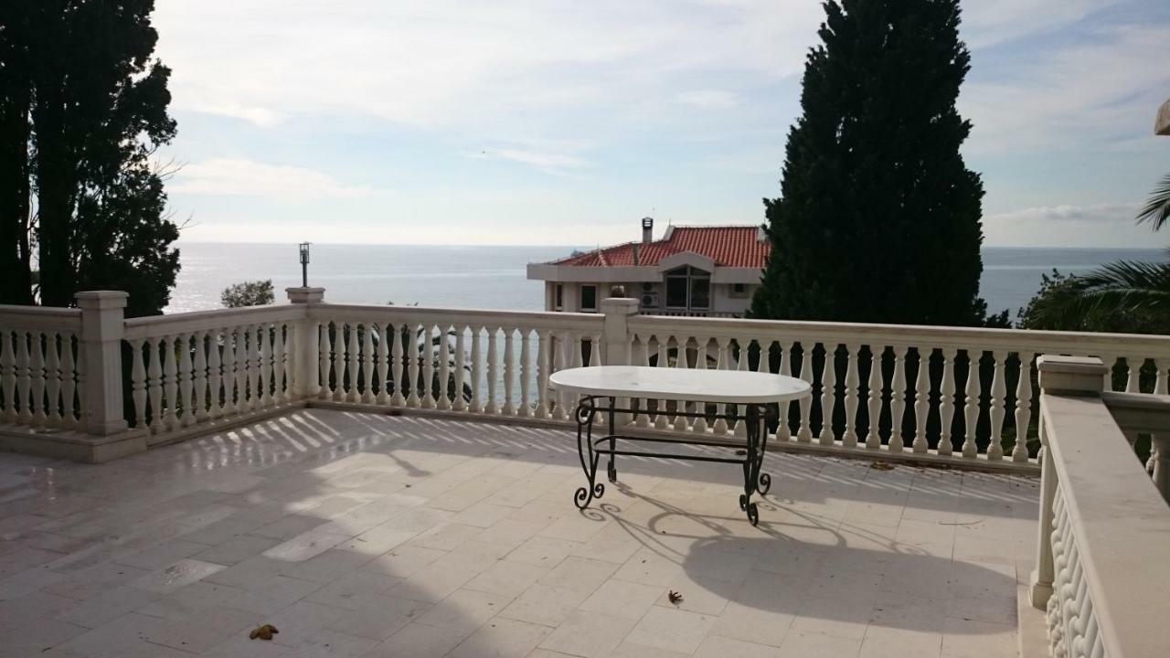 Bg Villa, Apartment L Sutomore Extérieur photo